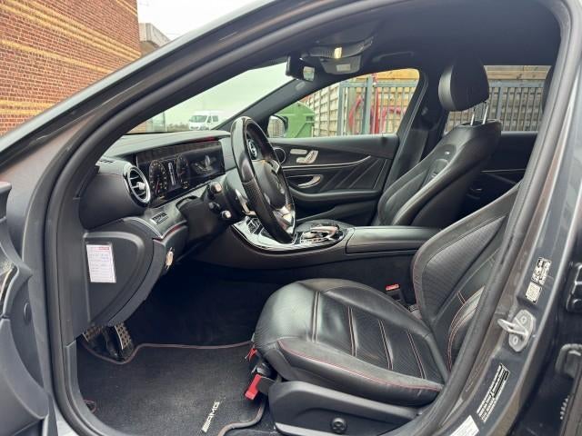 Mercedes E 43 AMG "LICHTE VRACHT" Full-option/401pk/2018, Auto's, 295 kW, 2996 cc, Leder, Bedrijf