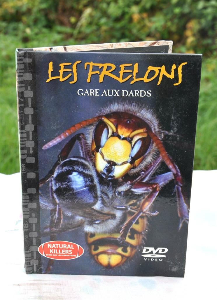 dvd+livre frelons gare aux dards (x20360), CD & DVD, DVD | Documentaires & Films pédagogiques, Utilisé, Nature, Enlèvement ou Envoi