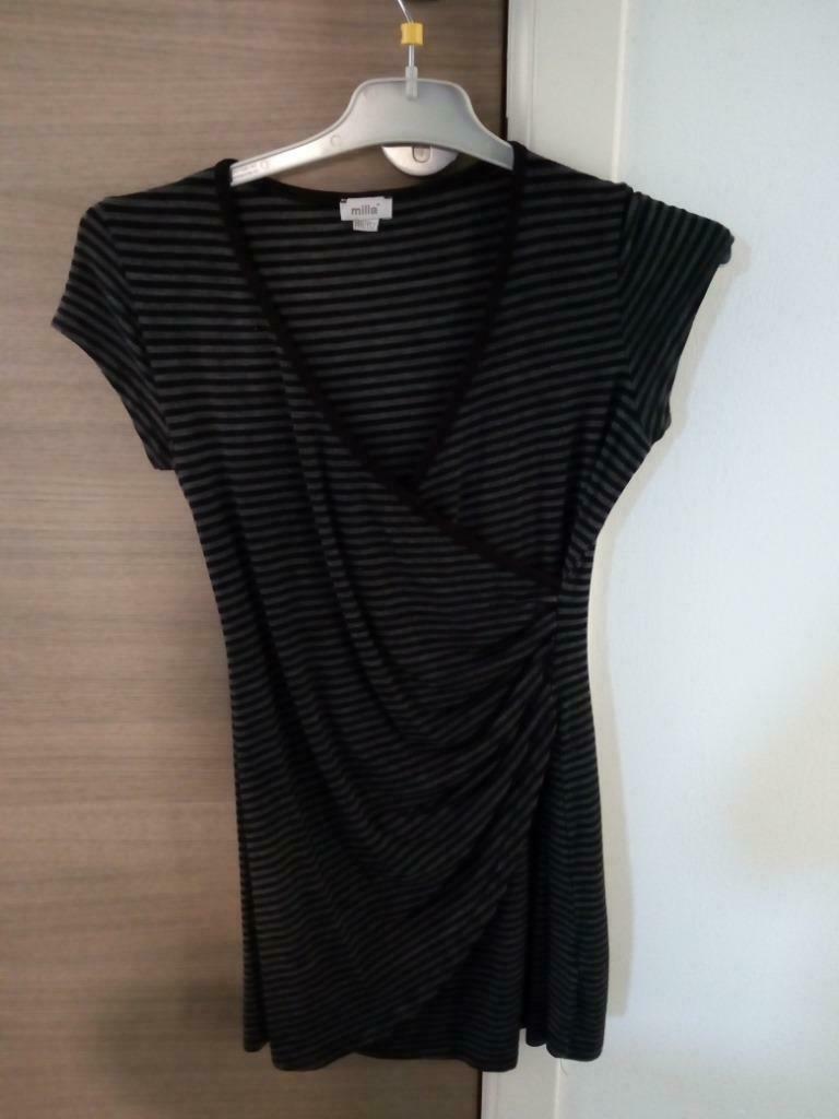(µ) T-shirt tunique Milla ligné noire/gris T146-152, Enlèvement, Utilisé, Fille