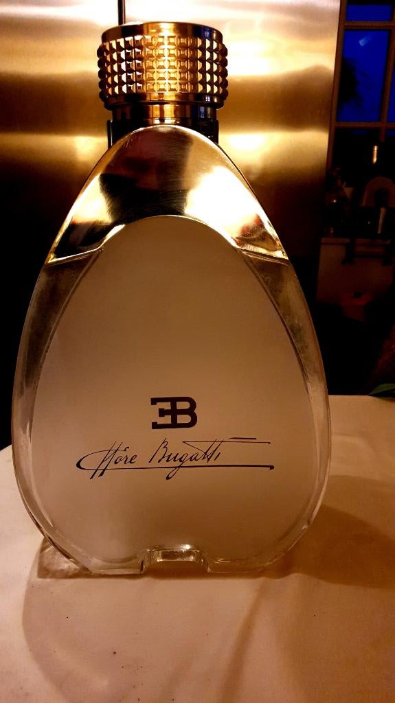Unieke Parfum Fles Heel Zeldzaam Gigantische Bugatti-parfum, Ophalen, Zo goed als nieuw