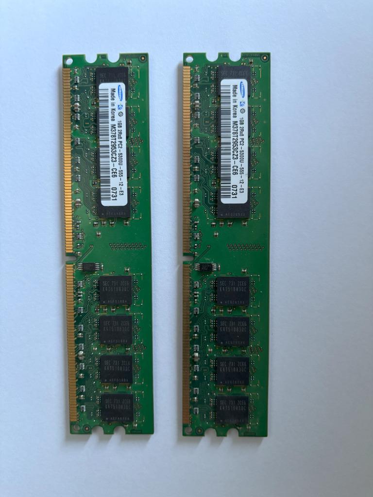 DDR2 2GB Samsung M378T2953CZ3-CE6 2x 1 Go 667 MHz - PC2-5300, Enlèvement ou Envoi, Reconditionné, DDR2, Desktop