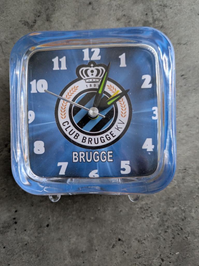 CLUB BRUGGE VOETBAL REIS WEKKER KLOK SPLINTERNIEUW GADGET, Verzamelen, Verzenden, Nieuw