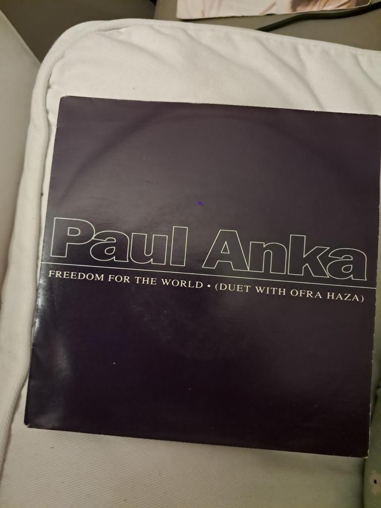 Single : Paul Anka, (Freedom for the world), Ophalen of Verzenden, Zo goed als nieuw