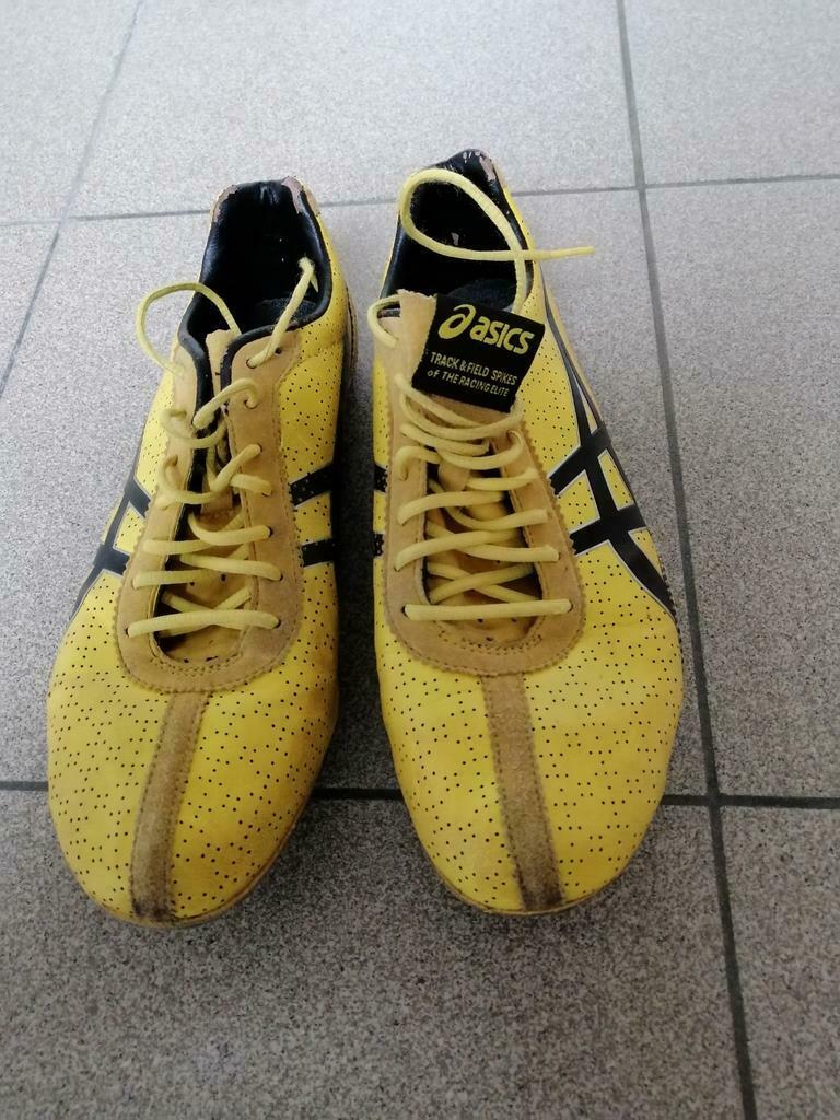 Asics spikes maat 41,5, Sport en Fitness, Ophalen of Verzenden, Spikes, Asics