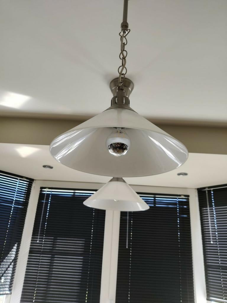 Hanglamp wit glas 2 stuks., Ophalen of Verzenden, Zo goed als nieuw, Glas