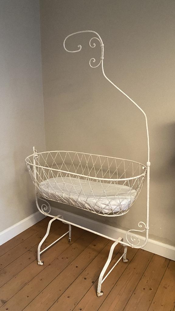 Antieke metalen wieg – brocante / decoratief stuk, Antiek en Kunst, Ophalen