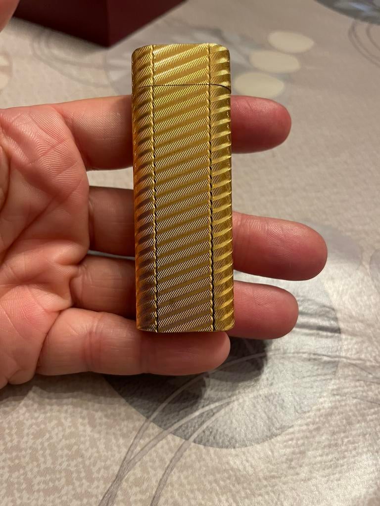 Briquet vintage Cartier, Aansteker