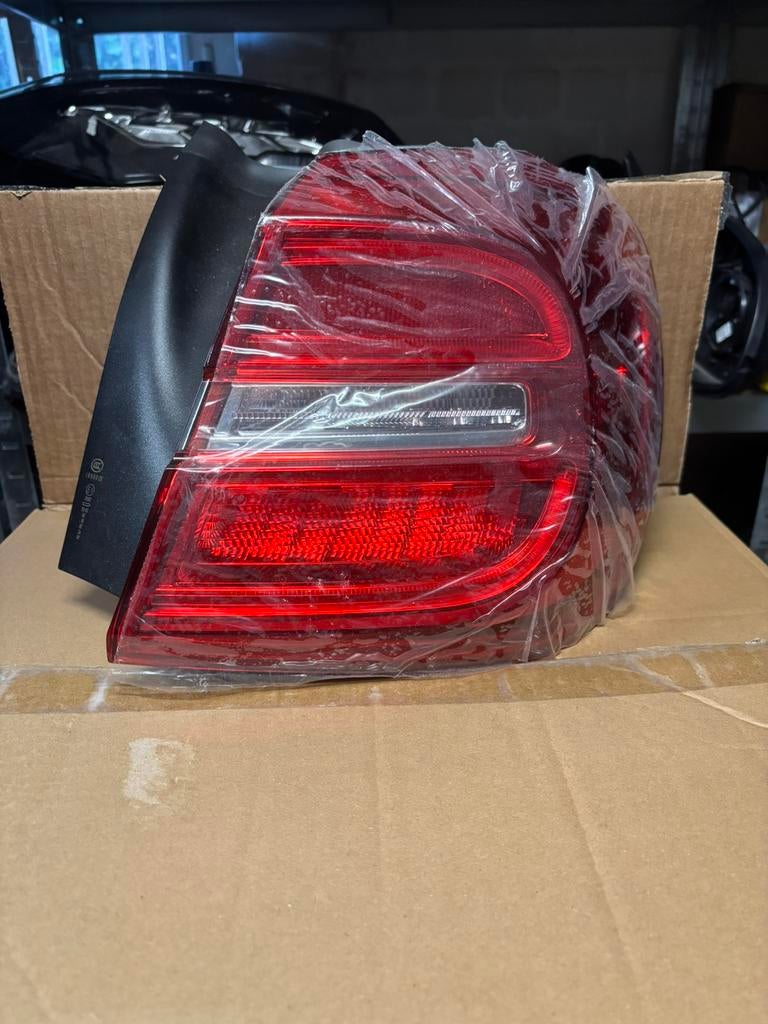 Feu arriere droit LED NEUF Mercedes GLA châssis W156 ph.1, Enlèvement ou Envoi, Neuf, Mercedes-Benz