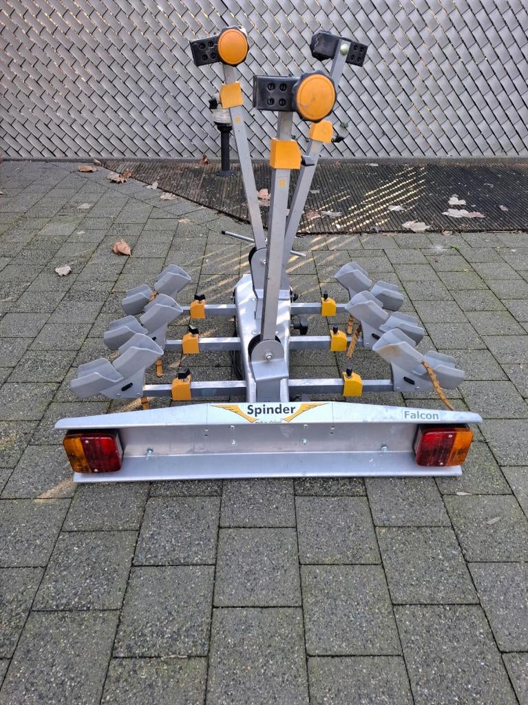 Spinder 3 fietsen, Ophalen, 3 fietsen of meer, Gebruikt, Trekhaakdrager