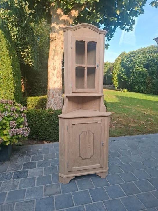 Massief eiken hoekkast. Geluchtgomd., Ophalen of Verzenden