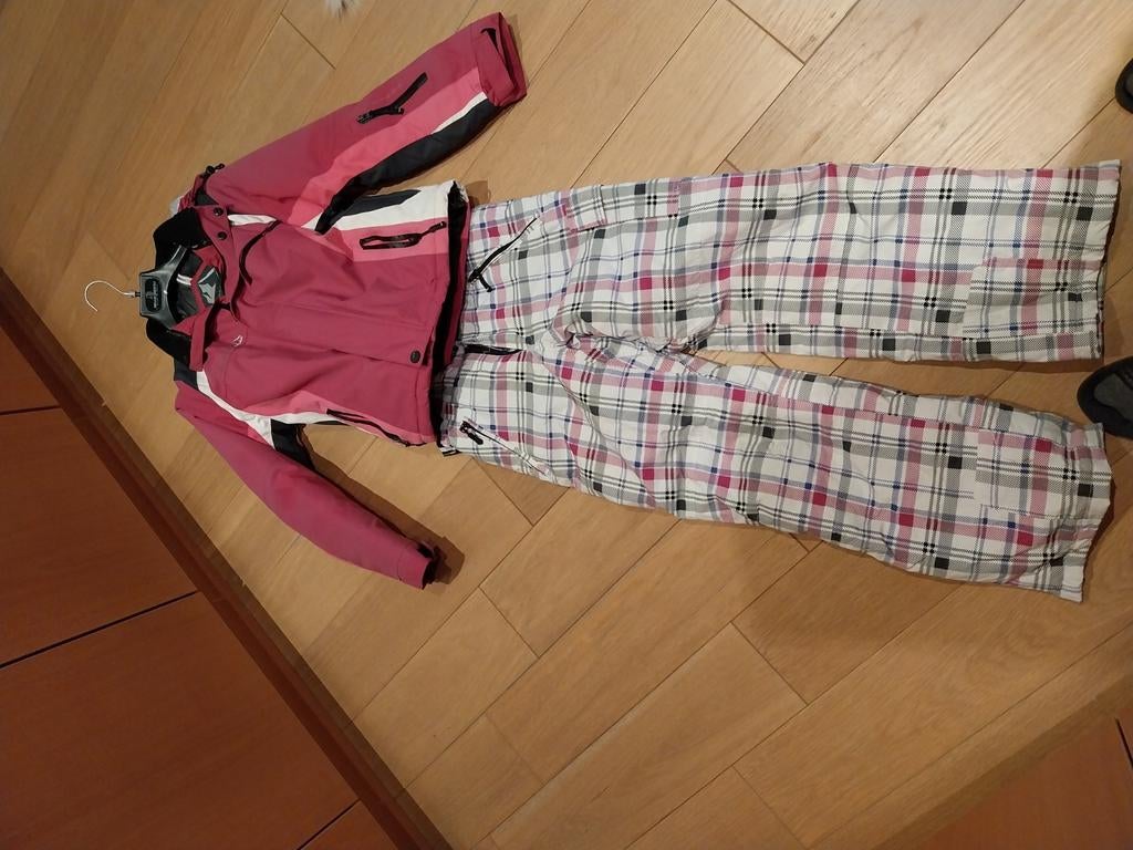 Combinaison de ski pour femme/fille taille 152, Pantalon, Mountain peak, Comme neuf, Enlèvement