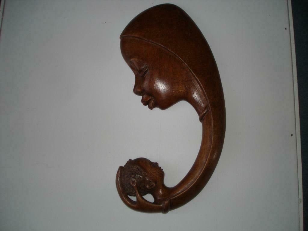 BELLE SCULPTURE AFRICAINE EN BOIS - LA MERE ET L'ENFANT, Ophalen of Verzenden