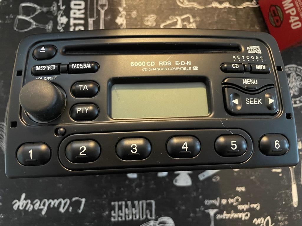 Radio Ford avec lecteur CD, Autos : Pièces & Accessoires, Électronique & Câbles, Ford, Enlèvement