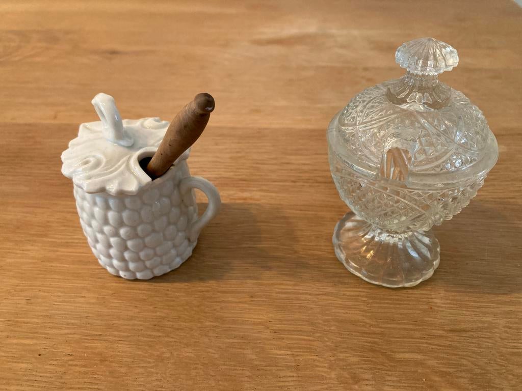 Twee kruidenpotjes, Enlèvement ou Envoi