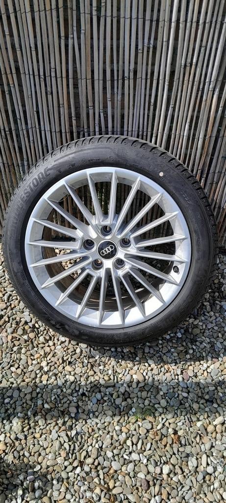 Audi  bridgetstone compleet + bandenstapelaar, Auto-onderdelen, Banden en Velgen, Ophalen, Band(en)