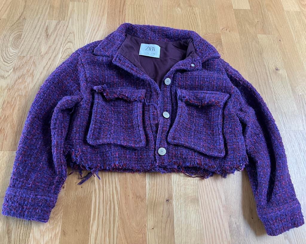 Blazer court Zara t.130, Kinderen en Baby's, Kinderkleding | Maat 128, Meisje, Trui of Vest, Ophalen of Verzenden, Zo goed als nieuw