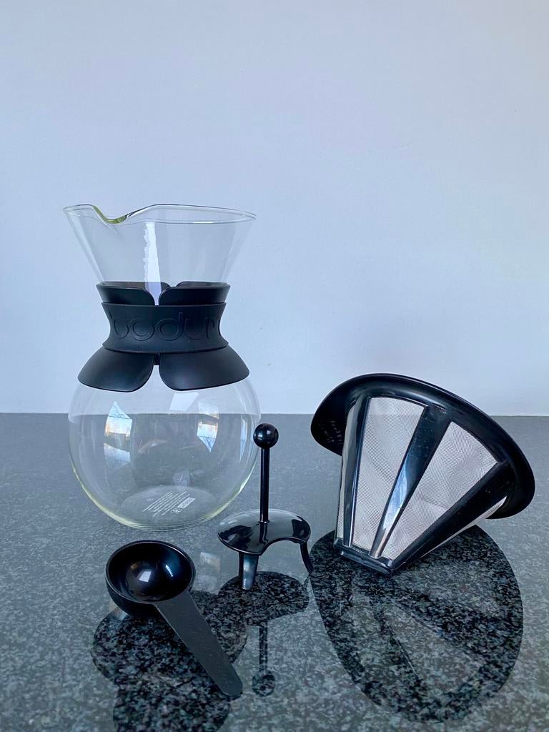 Bodum Cafetière/koffiezet ‘Pour Over Black’ 1L, Elektronische apparatuur, Ophalen, Overige modellen, Gemalen koffie, Zo goed als nieuw