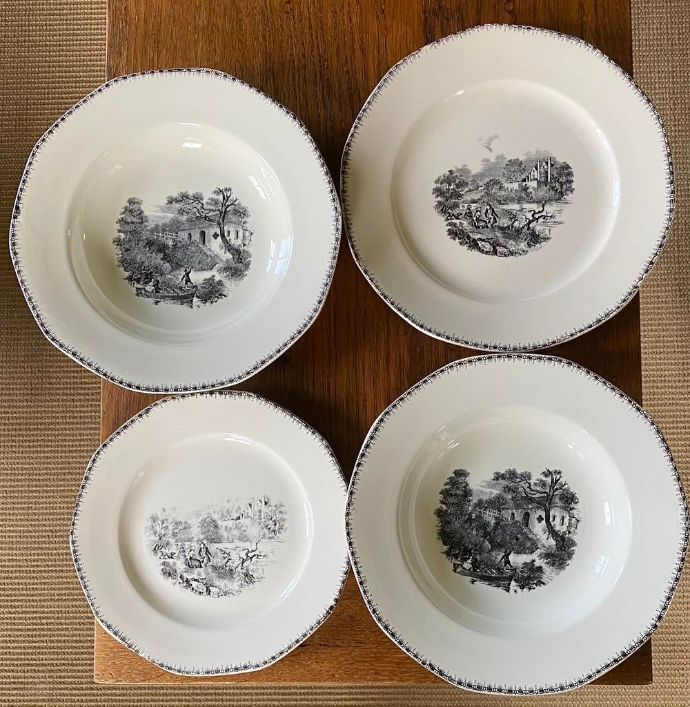 4 assiettes anciennes BOCH Frères La Louvière
