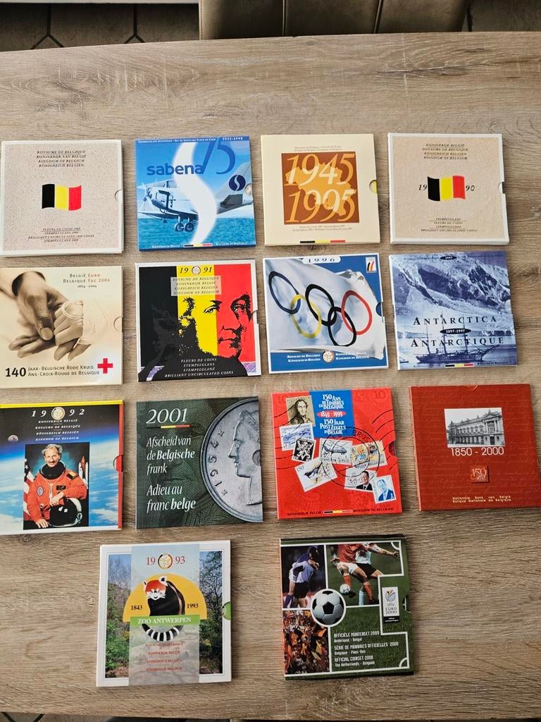 très belle collection, Timbres & Monnaies, Enlèvement ou Envoi, Série
