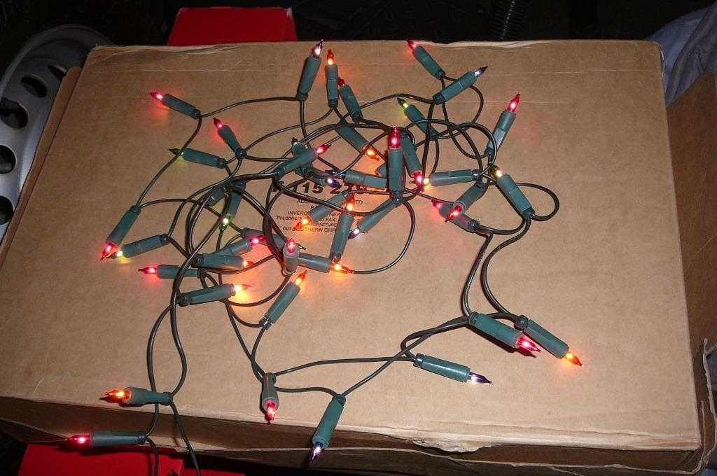 Kerstversiering  :  Gekleurde kerstverlichting (doos 10), Ophalen of Verzenden