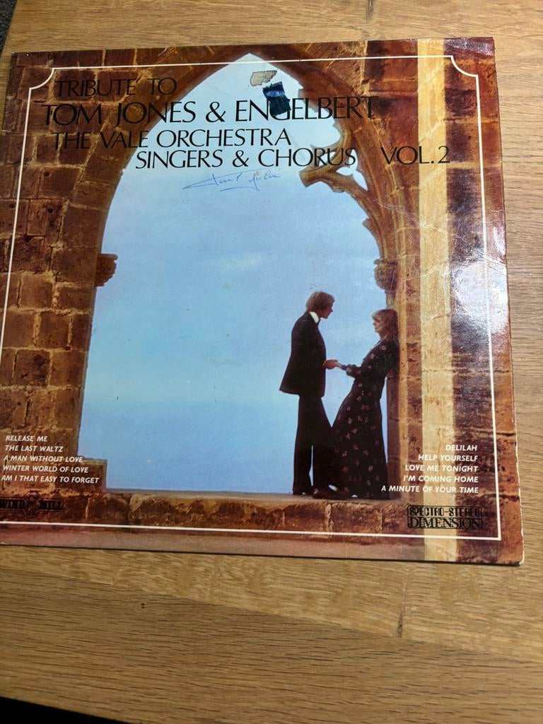 Vinyltribune Tom Jones en Engelbert Humperdinck, Ophalen of Verzenden, Gebruikt, 12 inch