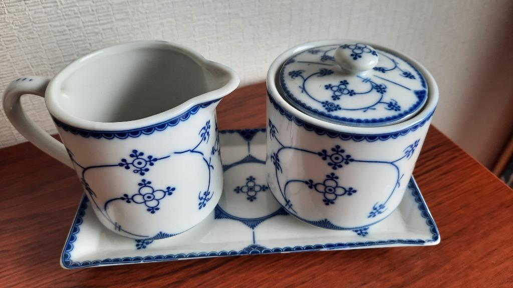 super schattig bordje, melkkan en suikerpotje; Indian Blue, Ophalen of Verzenden, Zo goed als nieuw