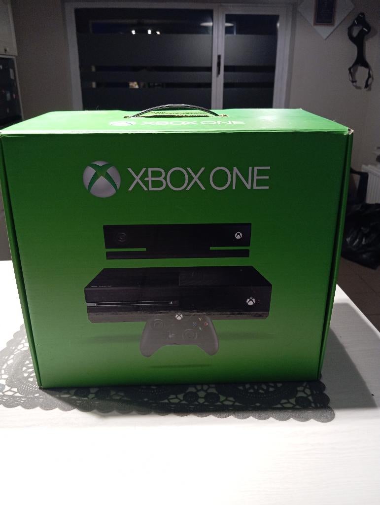 Xbox One console kinect, Games en Spelcomputers, Ophalen, Zo goed als nieuw, Overige genres