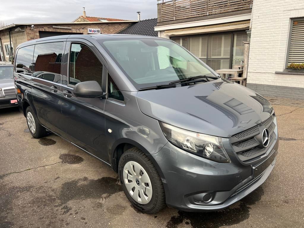 MB Vito 1er propriétaire 163 ch, 6 vitesses. CT 05/2026 !, Autos, Camionnettes & Utilitaires, Argent ou Gris, Achat, Entreprise