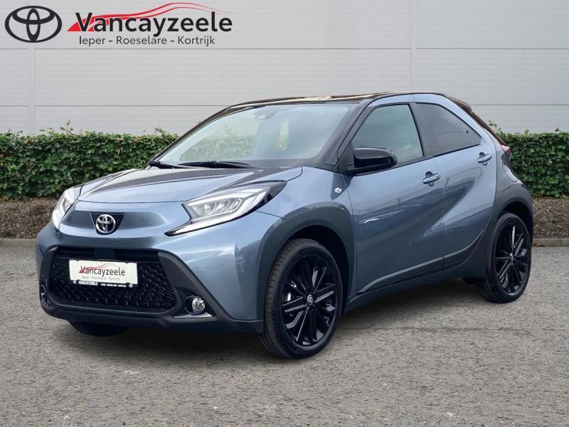 Toyota Aygo X BLACK EDITION, Argent ou Gris, Achat, Euro 6, Boîte manuelle