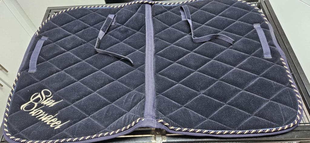 Zadeldek Full, Dieren en Toebehoren, Ophalen, Nieuw