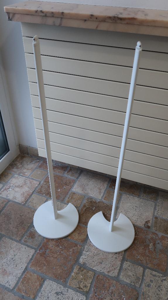 Kef 3000 stands, Enlèvement, Utilisé