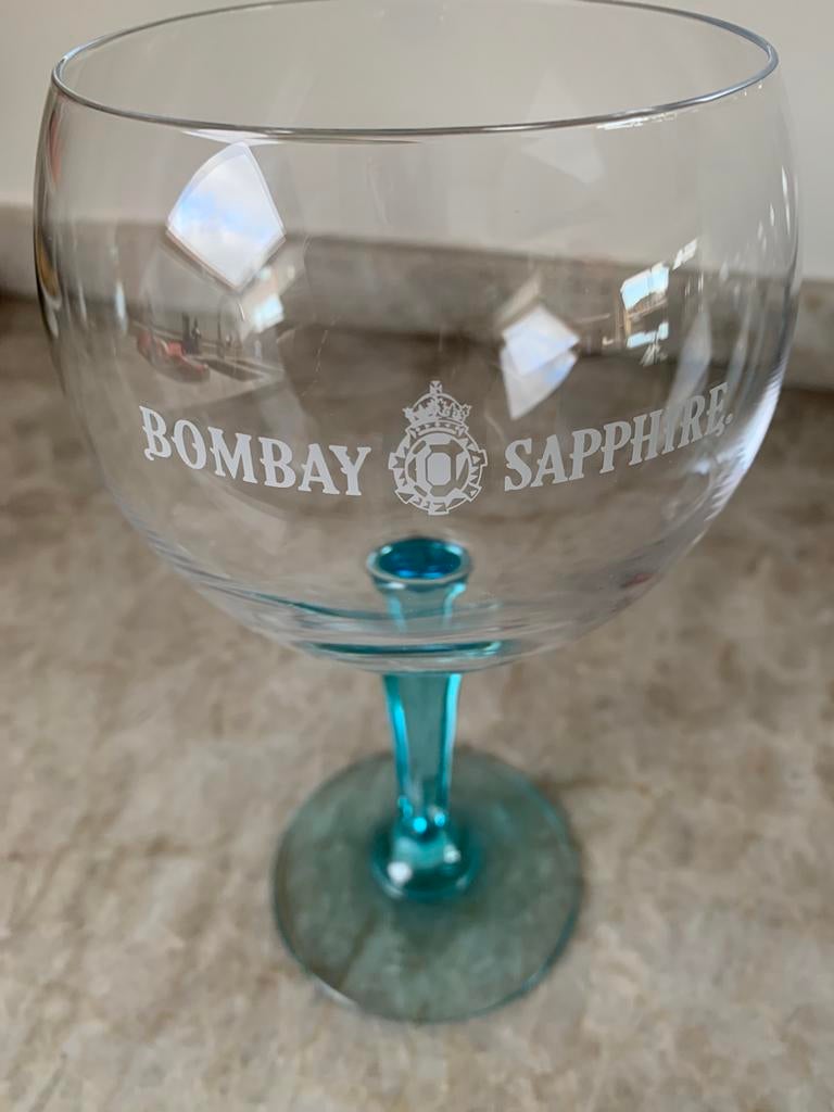 BOMBAY SAPPHIRE Gin glazen 6 stuks, Verzamelen, Glas en Drinkglazen, Ophalen of Verzenden, Zo goed als nieuw