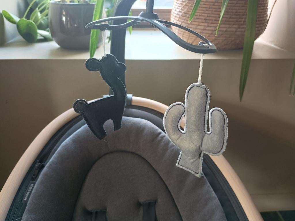 Maxi Cosi Seat and swing schommel/wipstoel, Kinderen en Baby's, Ophalen, Zo goed als nieuw