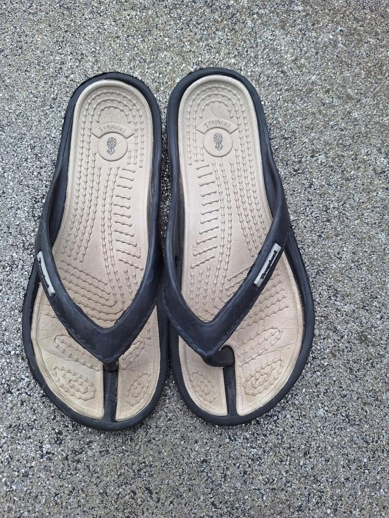 Teenslippers Tropical 36-37, Ophalen of Verzenden, Zo goed als nieuw