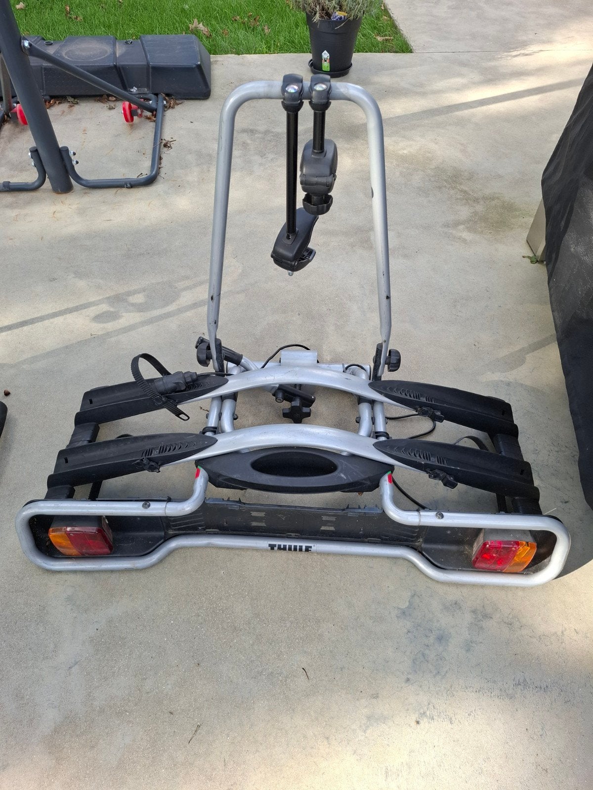 Thule fietsdrager voor 2 fietsen, Auto diversen, Ophalen, Gebruikt, Brede banden, 2 fietsen
