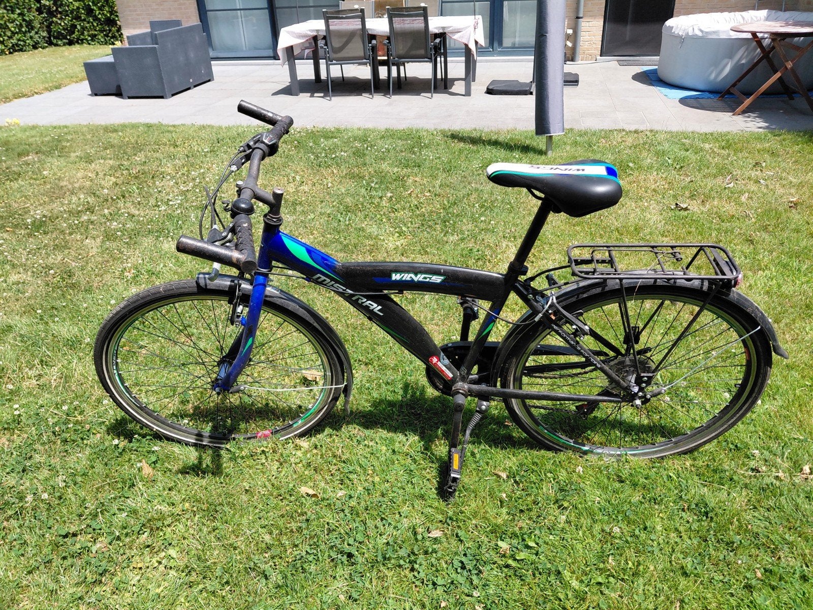 Jongens fiets, Enlèvement