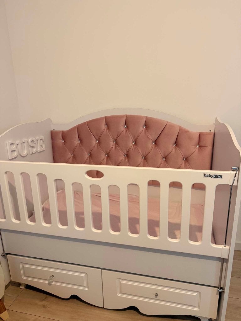 Kinderbed, Ophalen, 70 tot 85 cm, Zo goed als nieuw, Minder dan 140 cm