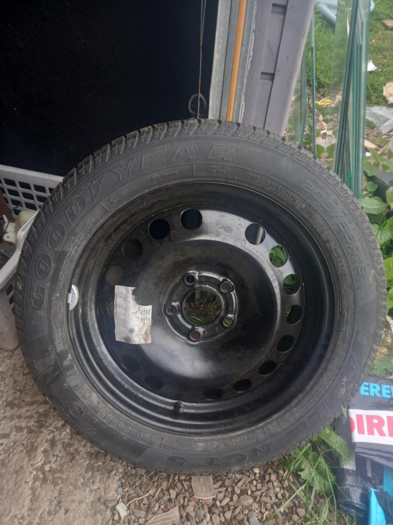 Roue de secour opel astra h, Enlèvement