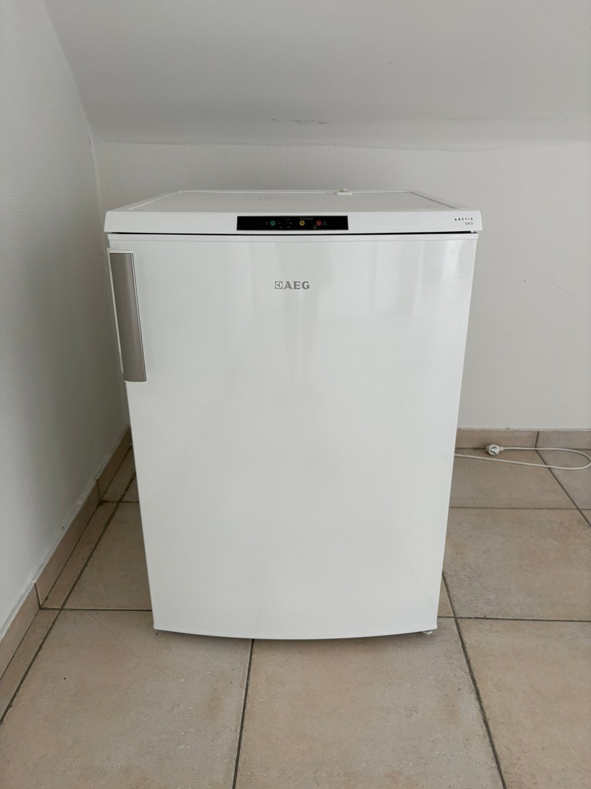 Congélateur 3 tiroirs AEG — modèle TT110FMX, Electroménager, Enlèvement, Comme neuf