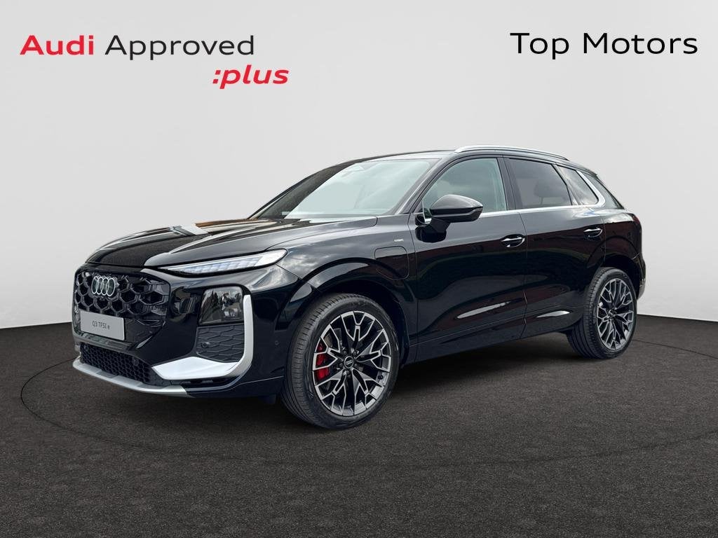 Audi Q3 SUV e-hybrid (PHEV) Audi Q3 SUV Corporate S e-hybrid, Navigatiesysteem, 48 g/km, Zwart, Hybride Elektrisch/Benzine