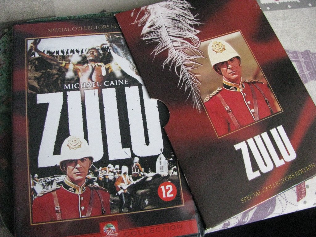 Zulu met Michael Caine, CD & DVD, DVD | Classiques, Comme neuf, Guerre, 1940 à 1960, Suppléments, Comprend un boîtier, Comprend un DVD