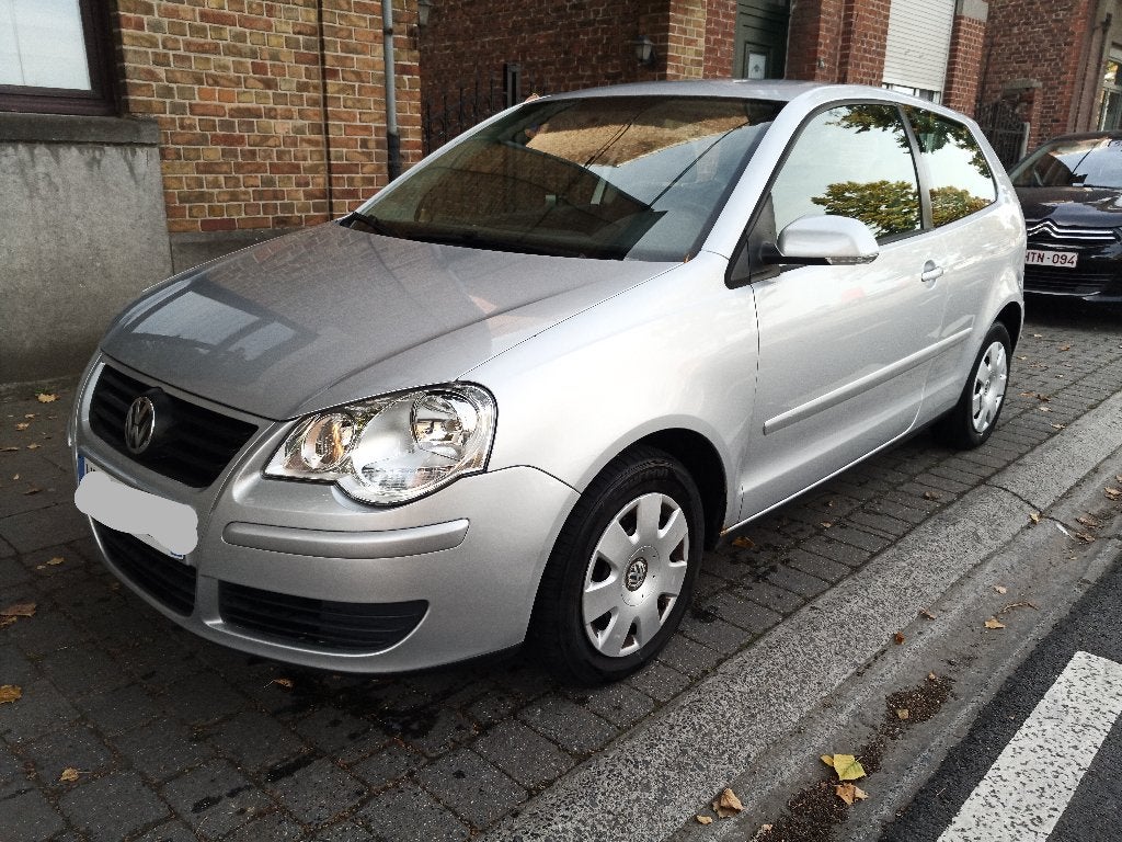 Polo 1,2i.airco.2006. 87km.Euro-4.Prêt à être immatriculé..., Autos, Argent ou Gris, Achat, Boîte manuelle, 5 places