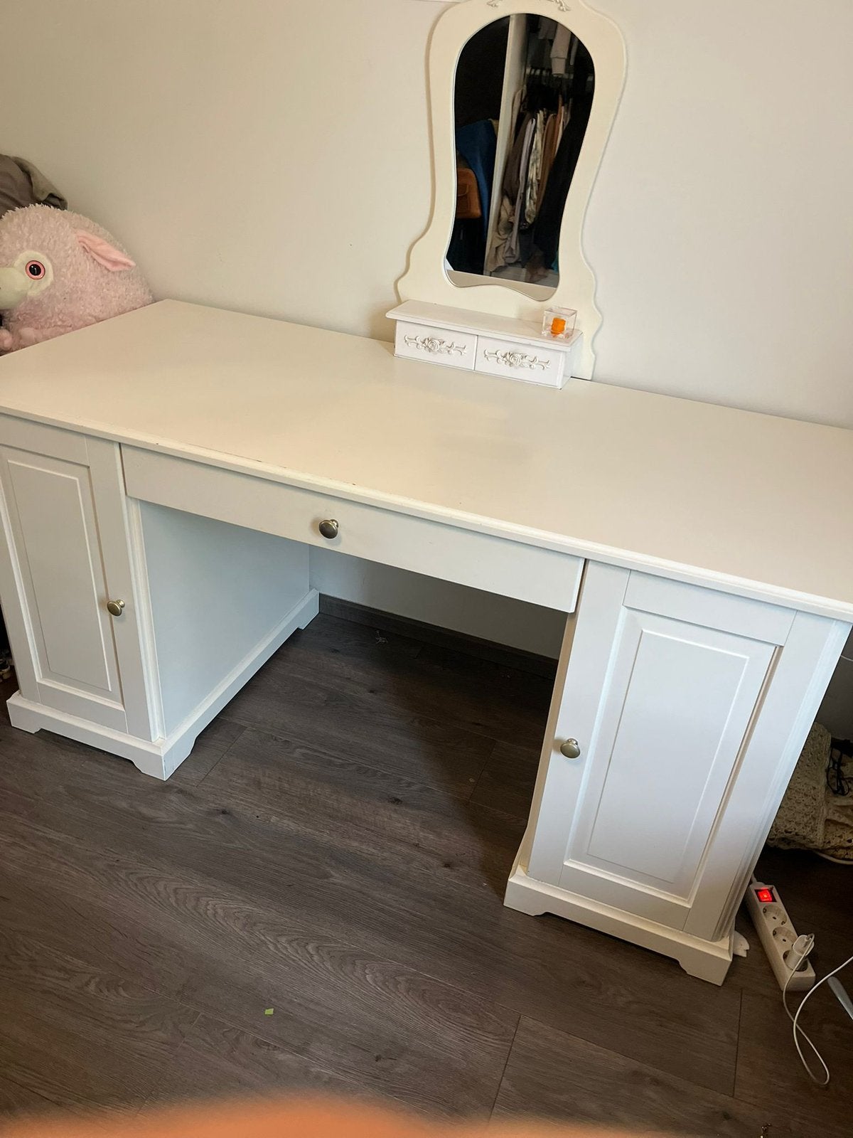 Houten Bureau, Huis en Inrichting, Ophalen, Met lades, Gebruikt, Hout