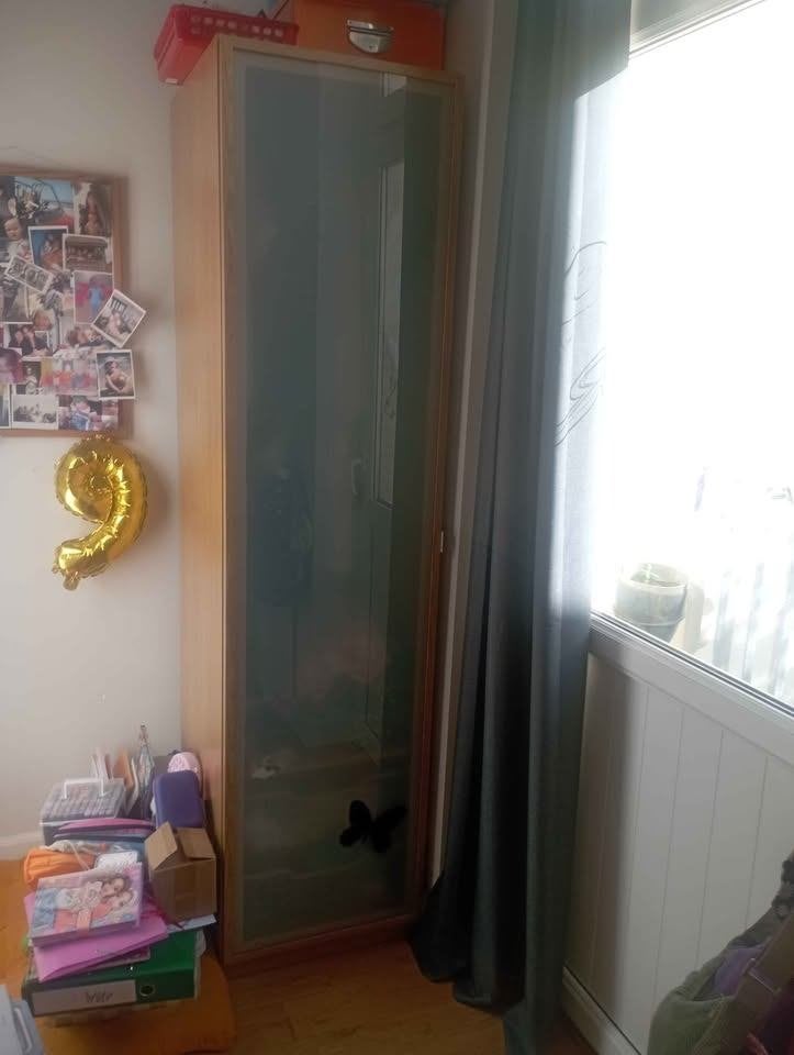 In beslag te nemen — 2 grote kledingkasten in goede staat!, Huis en Inrichting, Kasten | Stellingkasten, Ophalen