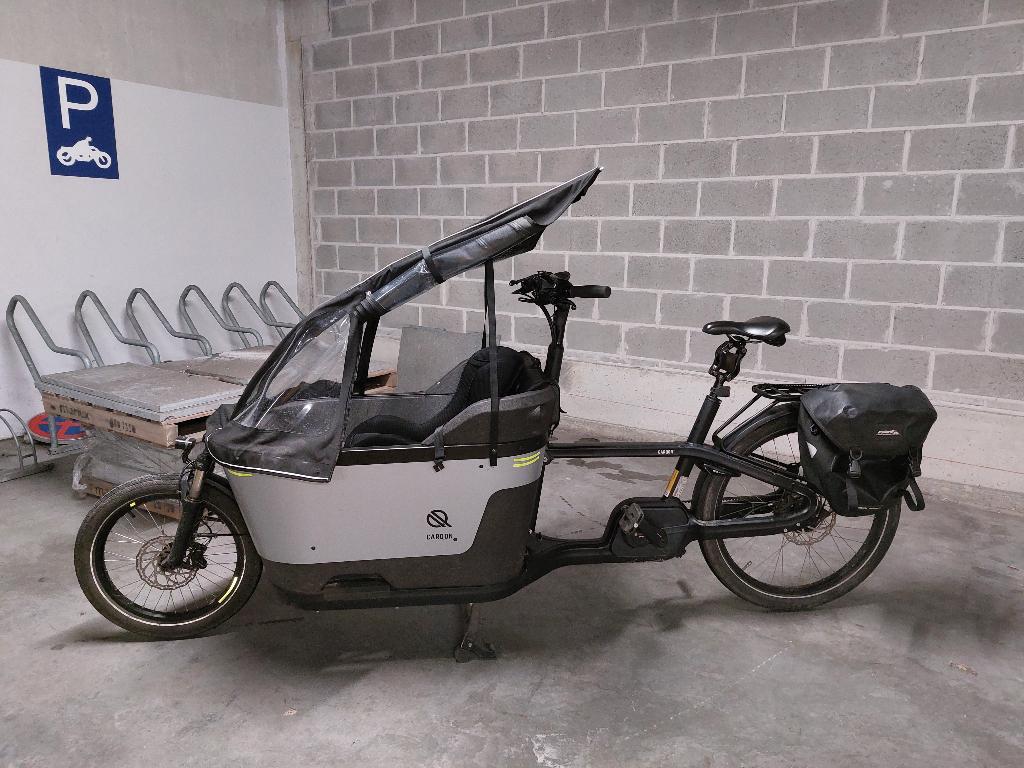 Carqon Cruise E2 elektrische bakfiets, 3 kinderen, Huif, Zo goed als nieuw, Ophalen