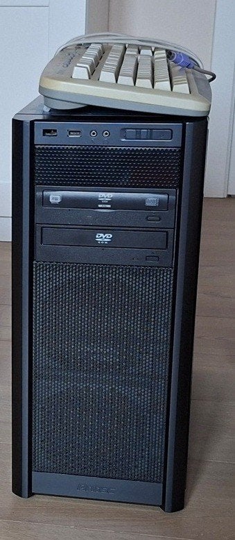 Windows 7 desktop, Computers en Software, Ophalen, HDD, Custom build, Met videokaart