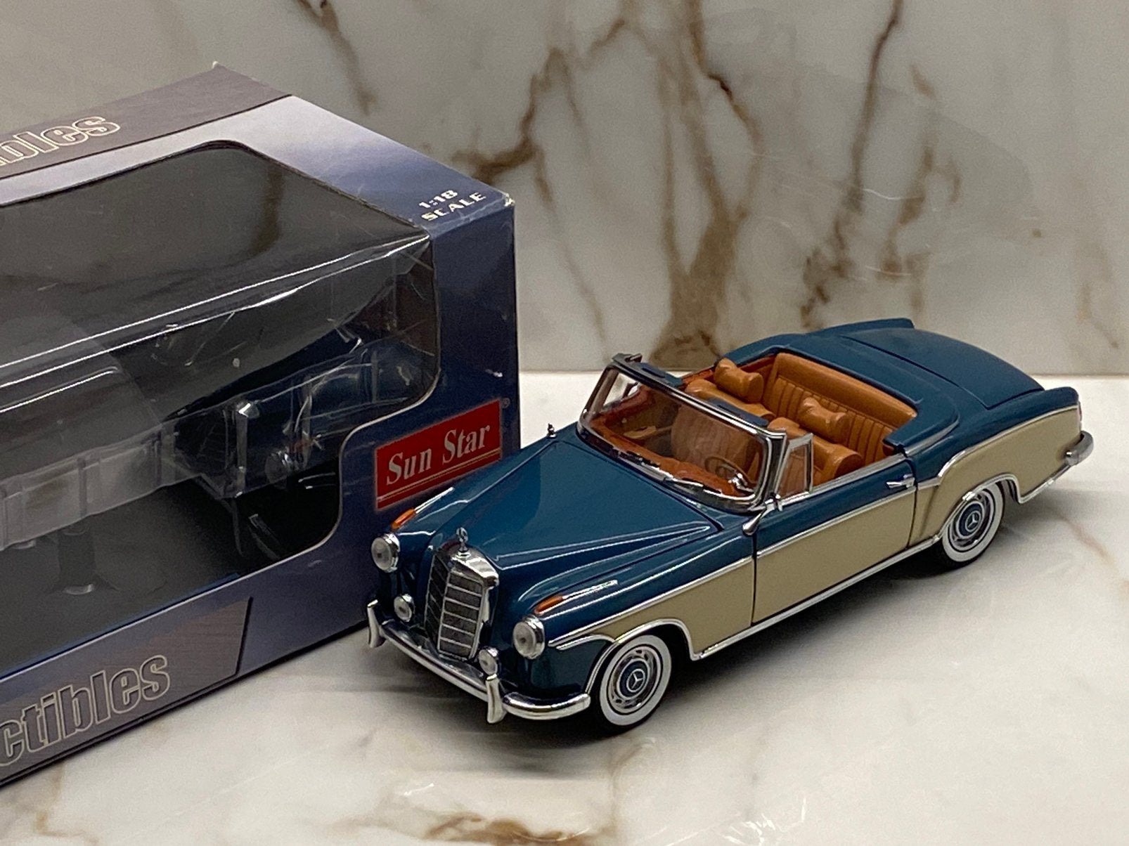 Sun Star Mercedes-Benz 220 SE - 1958 - 1:18, Ophalen of Verzenden, Zo goed als nieuw, Auto, Sun Star