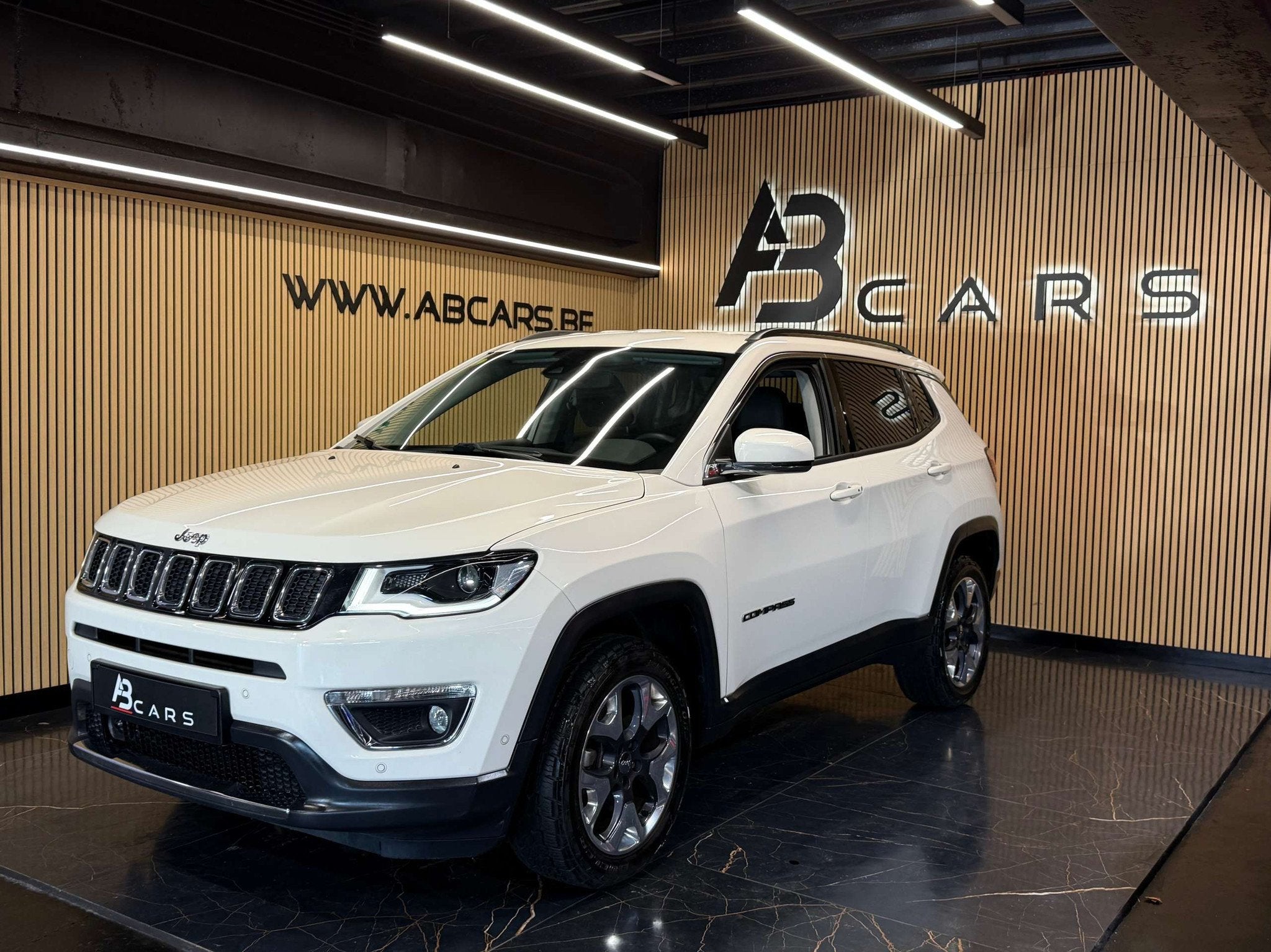 Jeep Compass 2.0 MJD LIMITED 4X4 * GARANTIE 12 MOIS *, Autos, Jeep, Cuir, Achat, Euro 6, Entreprise