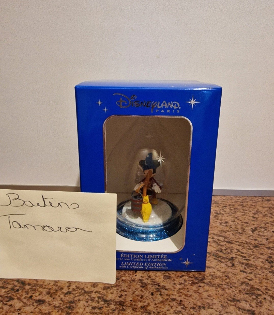 Disney kerstbal, Verzamelen, Ophalen