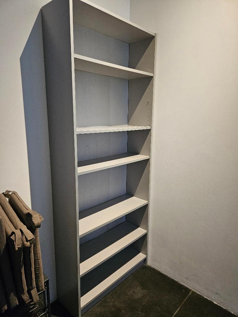 Billy-Ikea, 25 à 50 cm, Enlèvement, Utilisé, Billy-Ikea gris